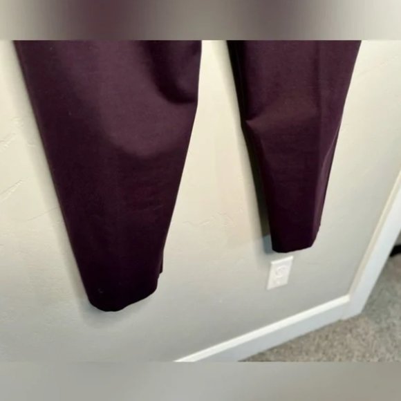Eileen Fisher Tapered Stretch Crepe Ankle Pants Cassis Burgundy SIZE MEDIUM - Picture 7 of 14